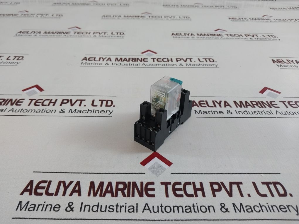 Telemecanique Rxz 7G Relay Socket Base With R4-2314-23-1024-wtl Relay