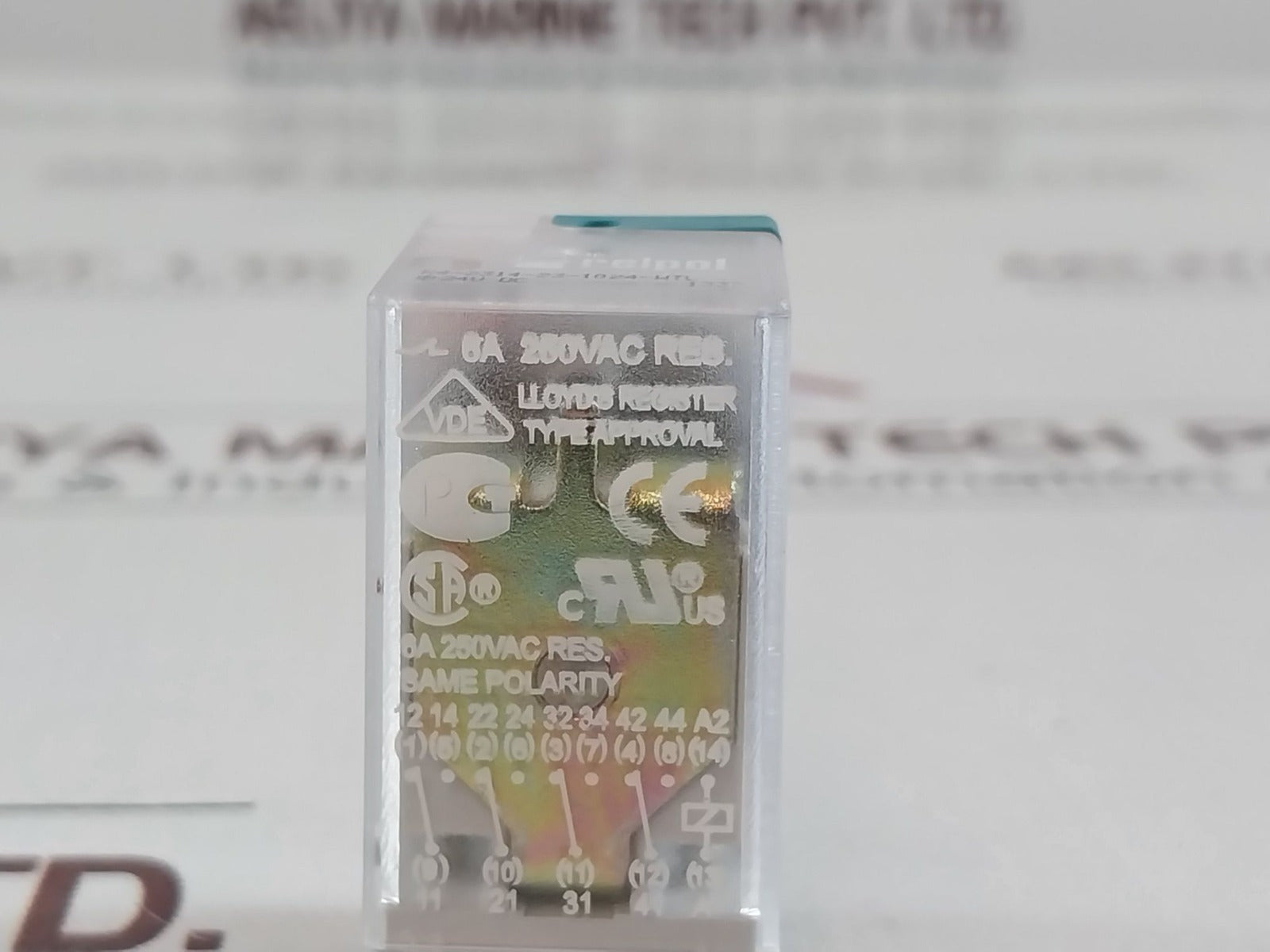 Telemecanique Rxz 7G Relay Socket Base With R4-2314-23-1024-wtl Relay
