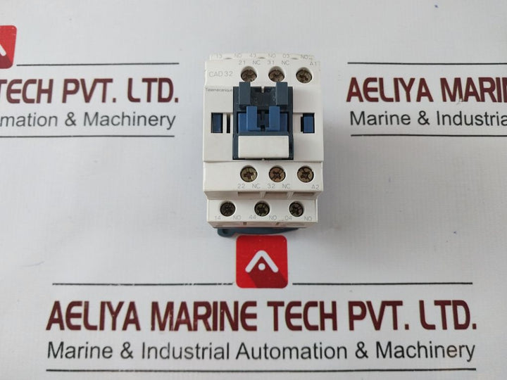 Telemecanique Cad32 E7 Contactor