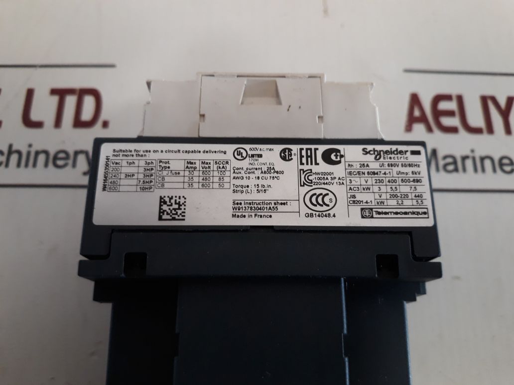 Schneider Electric/Telemecanique Lc1D12 Contactor
