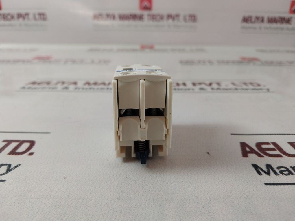 Telemecanique Ladn20