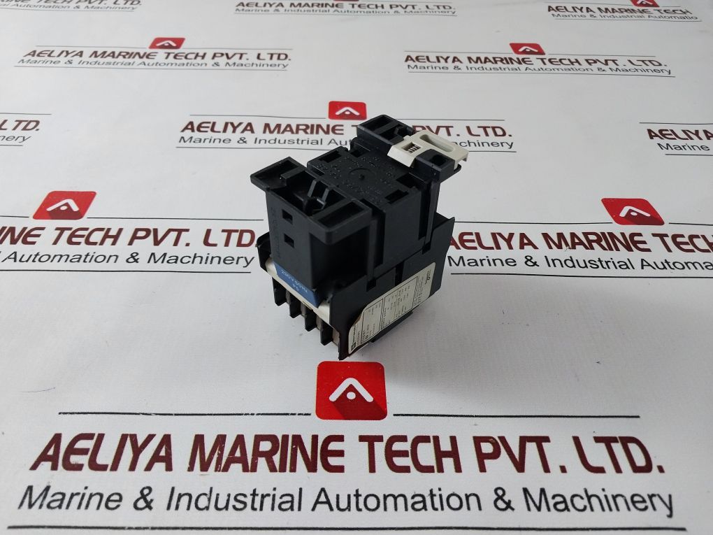 Telemecanique Lc1D0910P5 Contactor