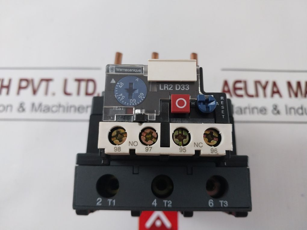 Telemecanique Lr2 D33 Overload Relay