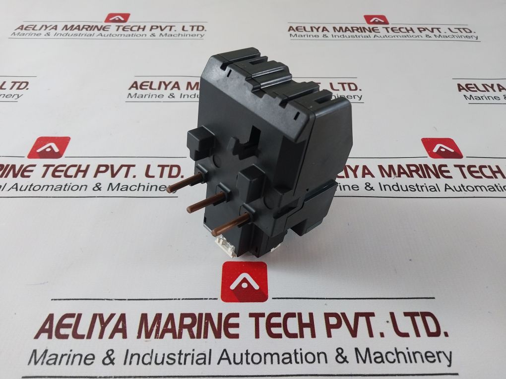 Telemecanique Lr2 D33 Overload Relay