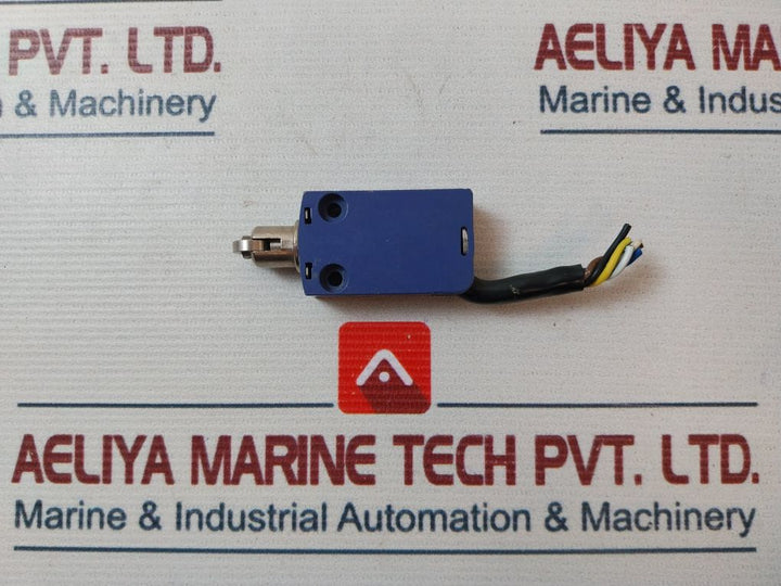 Telemecanique Schneider Zcmd21 Limit Switch