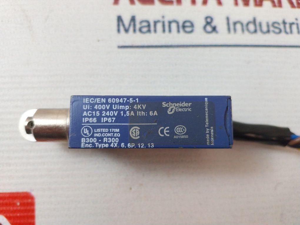 Telemecanique Schneider Zcmd21 Limit Switch