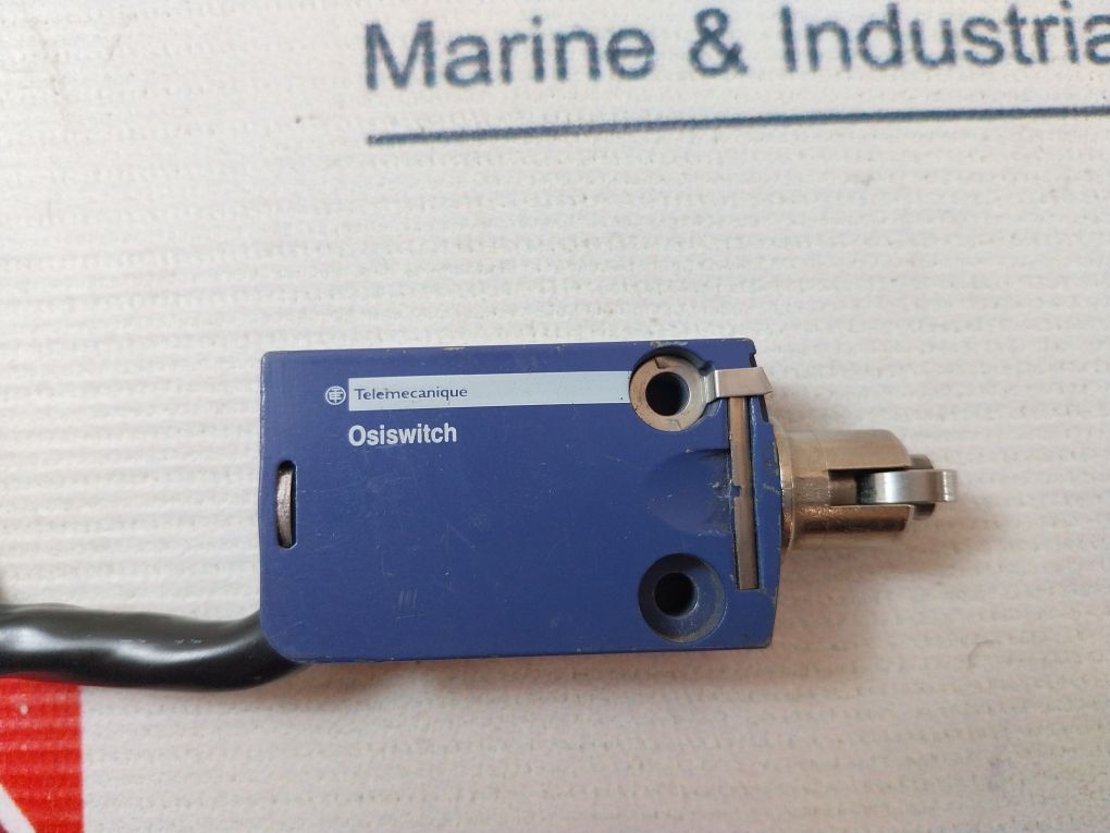 Telemecanique Schneider Zcmd21 Limit Switch