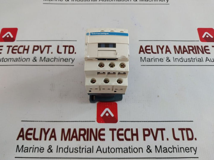 Telemecanique Cad32 M7 Contactor