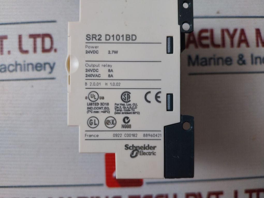 Telemecanique Sr2 D101Bd Compact Smart Relay Power 24Vdc 2.7W