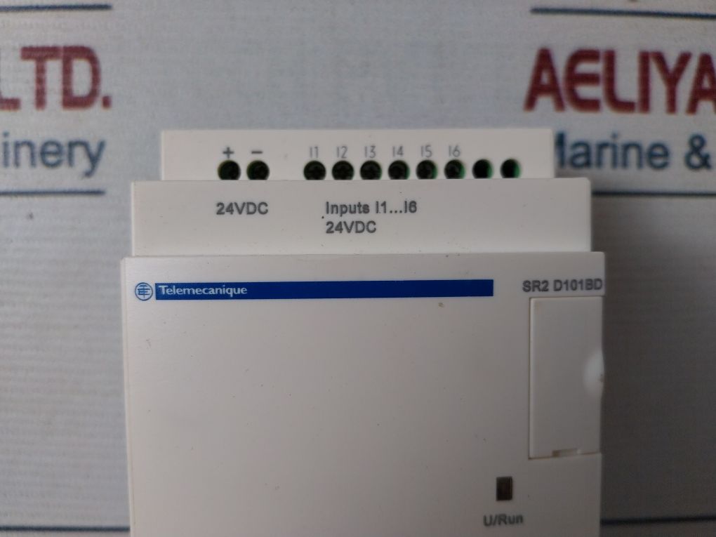 Telemecanique Sr2 D101Bd Compact Smart Relay Power 24Vdc 2.7W