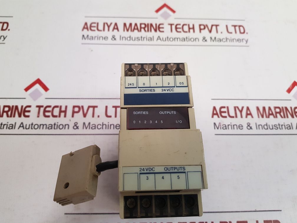 Telemecanique Tsx Dsf 612 Output Module 6 Point