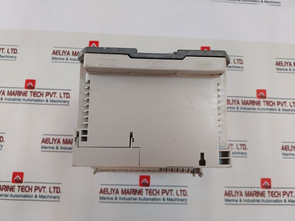 Telemecanique Tsxdmz 28Dr Modicon Unit