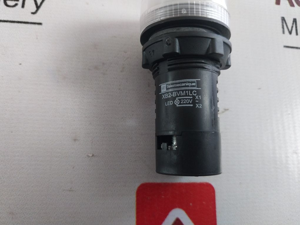 Lot Of 2X Telemecanique/Schneider Electric Xb2-bvm1Lc Pilot Light