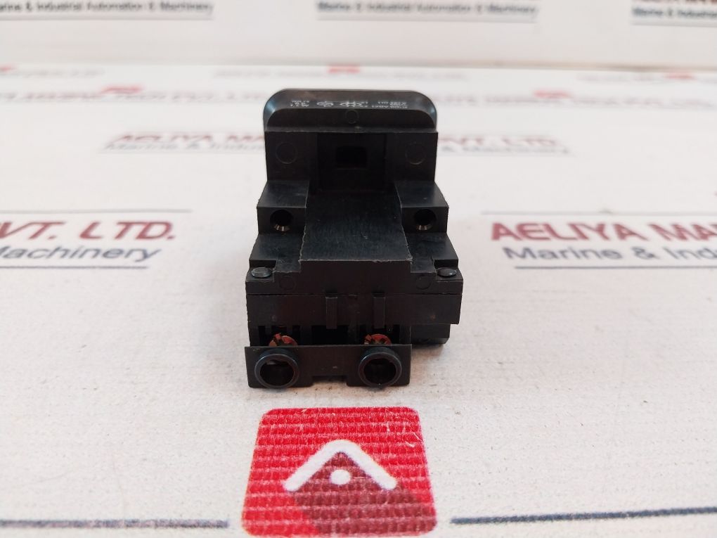 Telemecanique Xb2-m Red Pushbutton 120V-60Hz