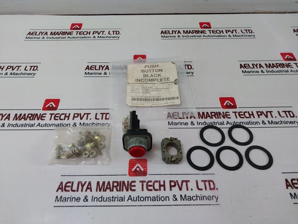 Telemecanique Xb2 Mp21 Push Button Black Incomplete Set 600V