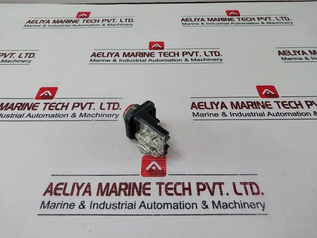 Telemecanique Xb2 Mp21 Push Button Black Incomplete Set 600V