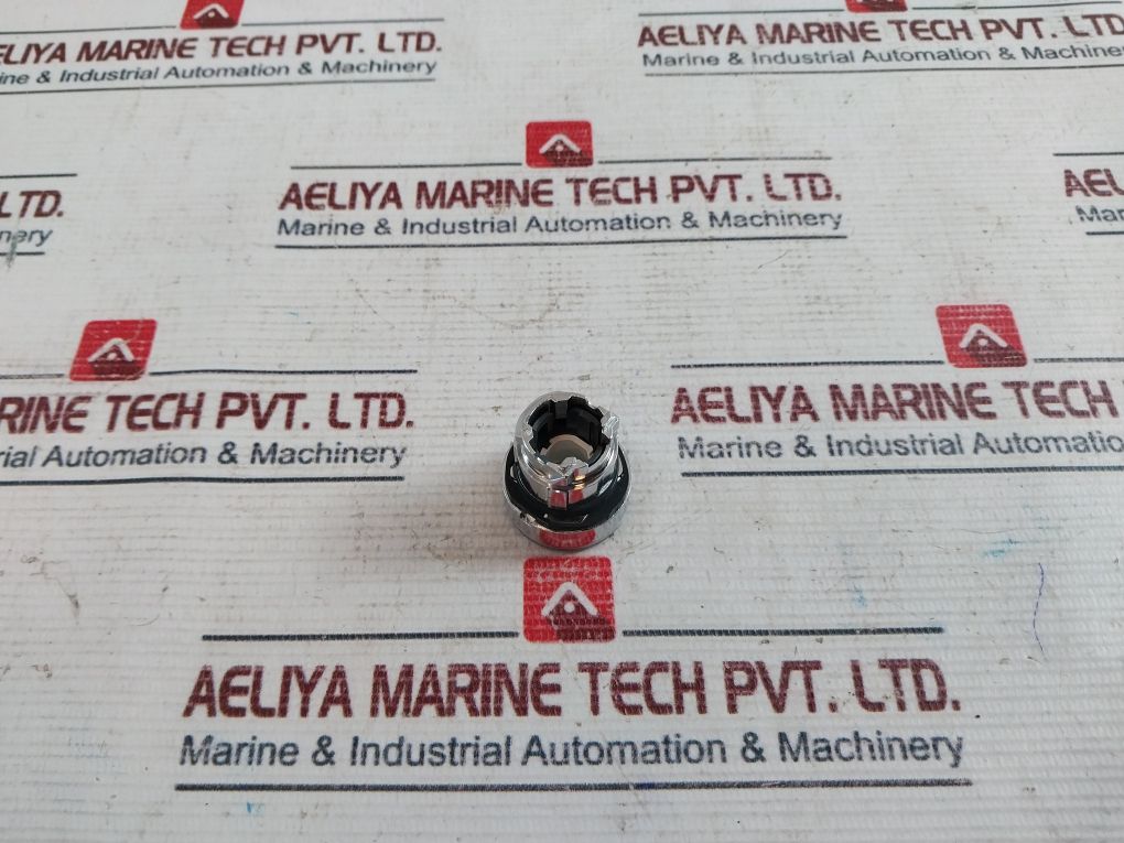 Telemecanique Xb4-bw33G5 Push Button Green Light Pilot 120V Ac 22 Mm