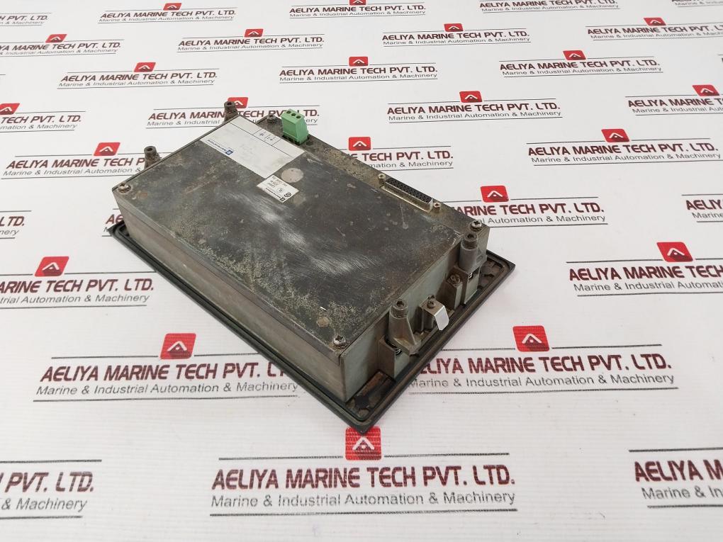 Telemecanique Xbt-a72101 Terminal Compact 24V 10W