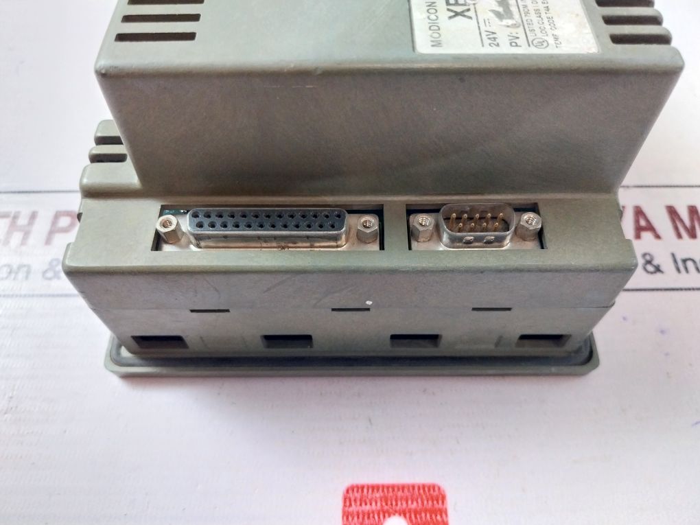 Telemecanique Xbtf032110 Operator Interface Color Display