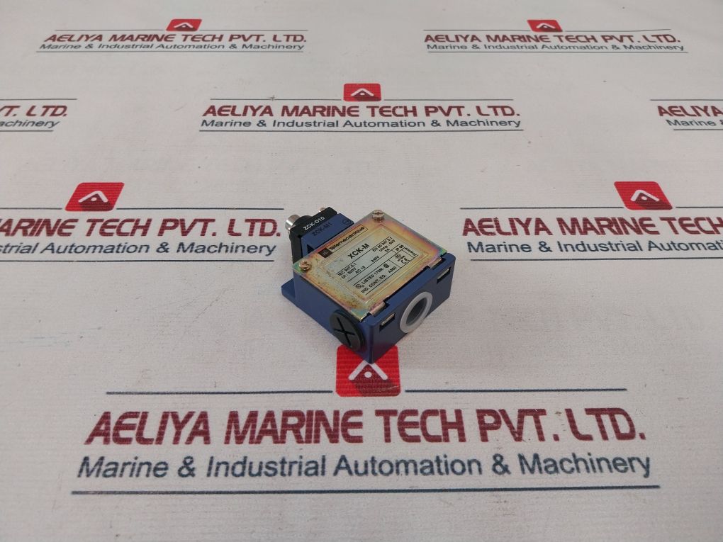 Telemecanique Xck-m110 Limit Switch