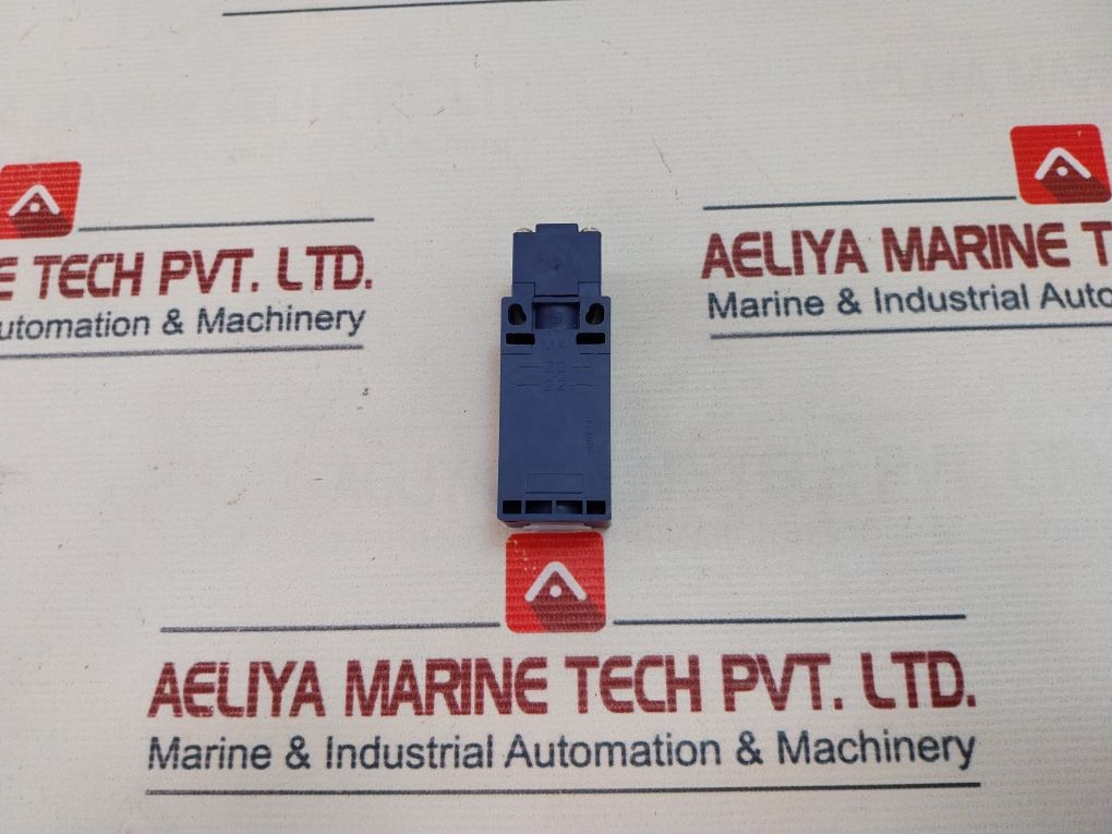 Telemecanique Xckn2101P16 Limit Switch Ip65 10A