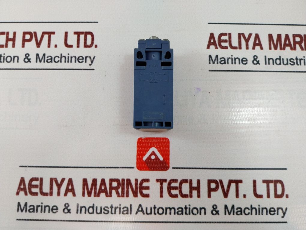 Telemecanique Xckn2110P20 Osiswitch Limit Switch 10A