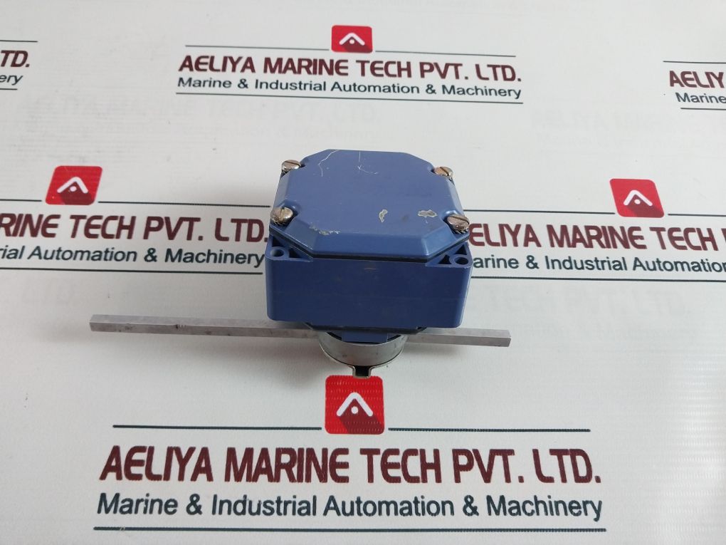 Telemecanique Xcr 500V