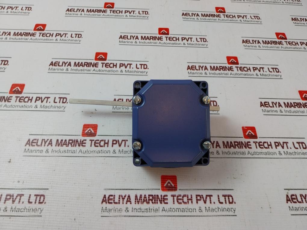 Telemecanique Xcrf17 Limit Switch Xcrf Square Rod 6 Mm Crosse