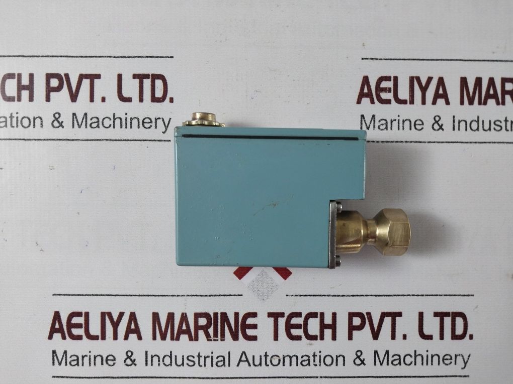 Telemecanique Xmj-a0707 Pressure Switch