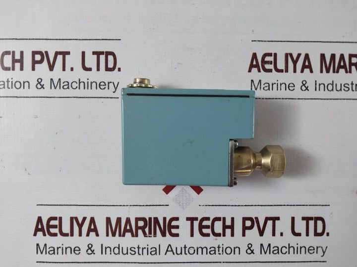 Telemecanique Xmj-a0707 Pressure Switch