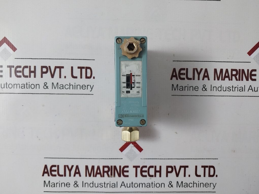 Telemecanique Xmj-a3007
