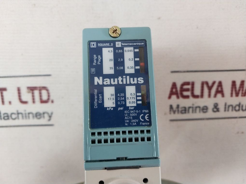 Telemecanique Xml-bl35R2S11 Pressure Switch