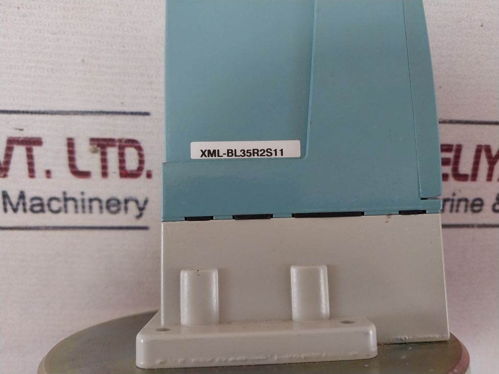 Telemecanique Xml-bl35R2S11 Pressure Switch