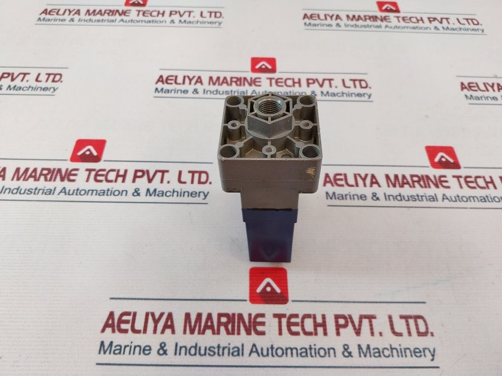 Telemecanique Xml B002A2S11 Pressure Switch