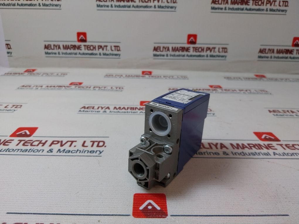 Telemecanique Xml B020A2S11 Pressure Switches Ip66