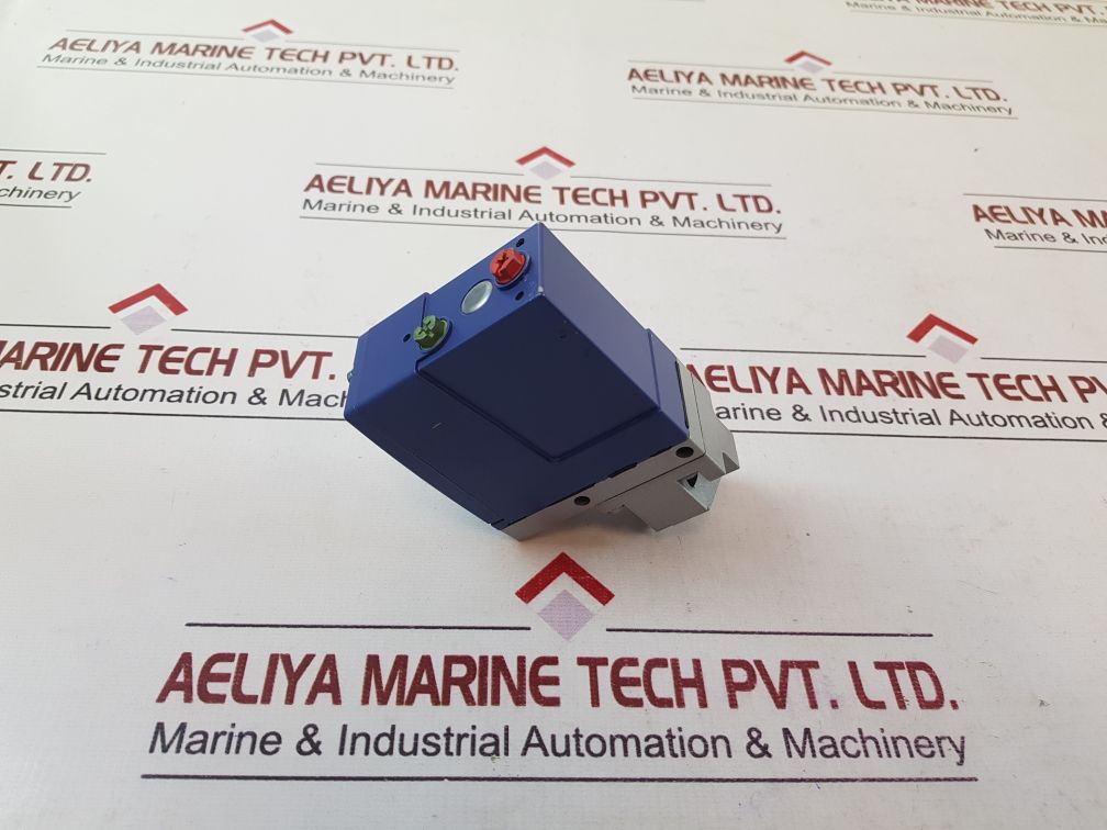 Telemecanique Xmlb035A2S11 Pressure Switch