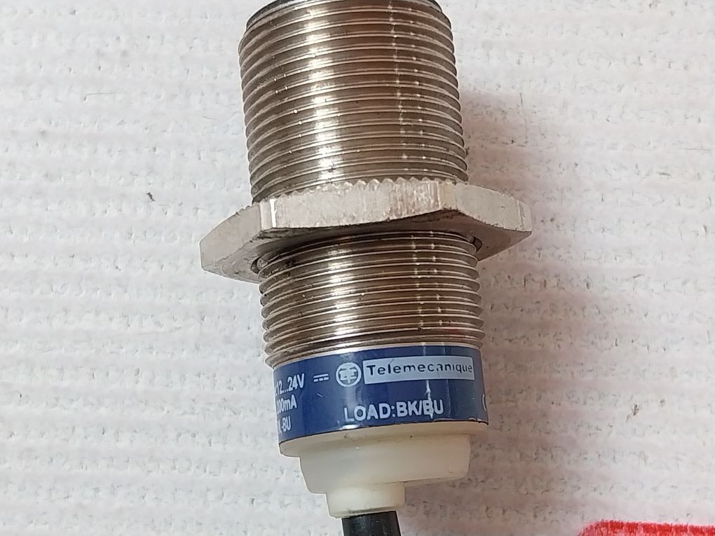 Telemecanique Xs1 N18Pa349 Proximity Switch