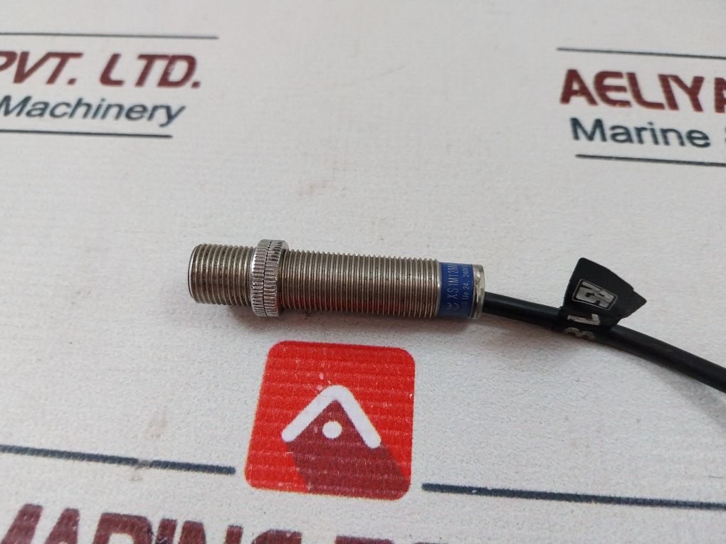 Telemecanique Xs1M12Ma250 Inductive Proximity Sensor 24-240V