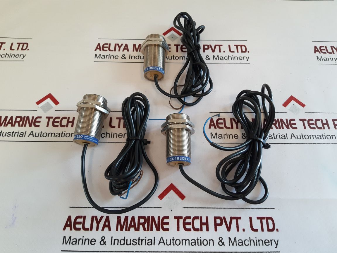 Telemecanique Xs1M3Oma230 Proximity Sensor