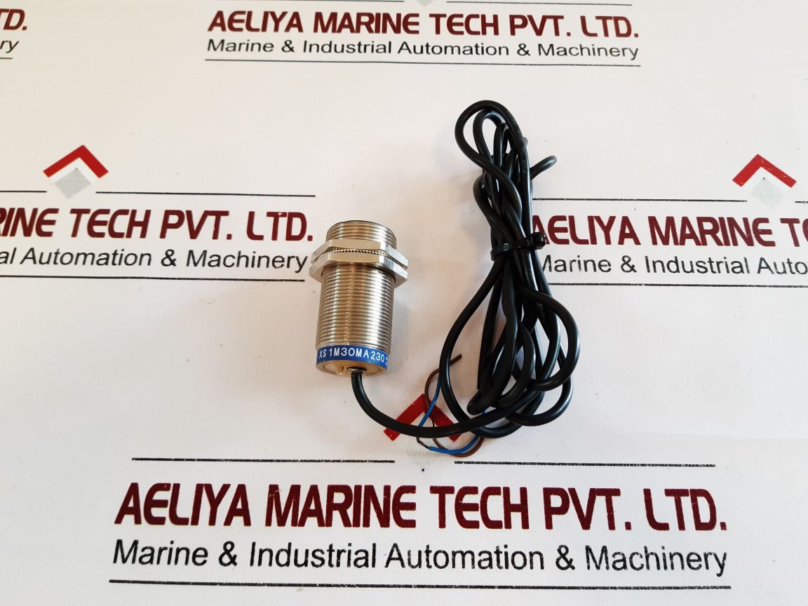 Telemecanique Xs1M3Oma230 Proximity Sensor