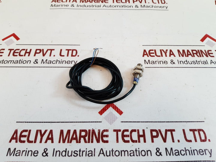 Telemecanique xs1n08na349l1 proximity sensor 1.44 meter