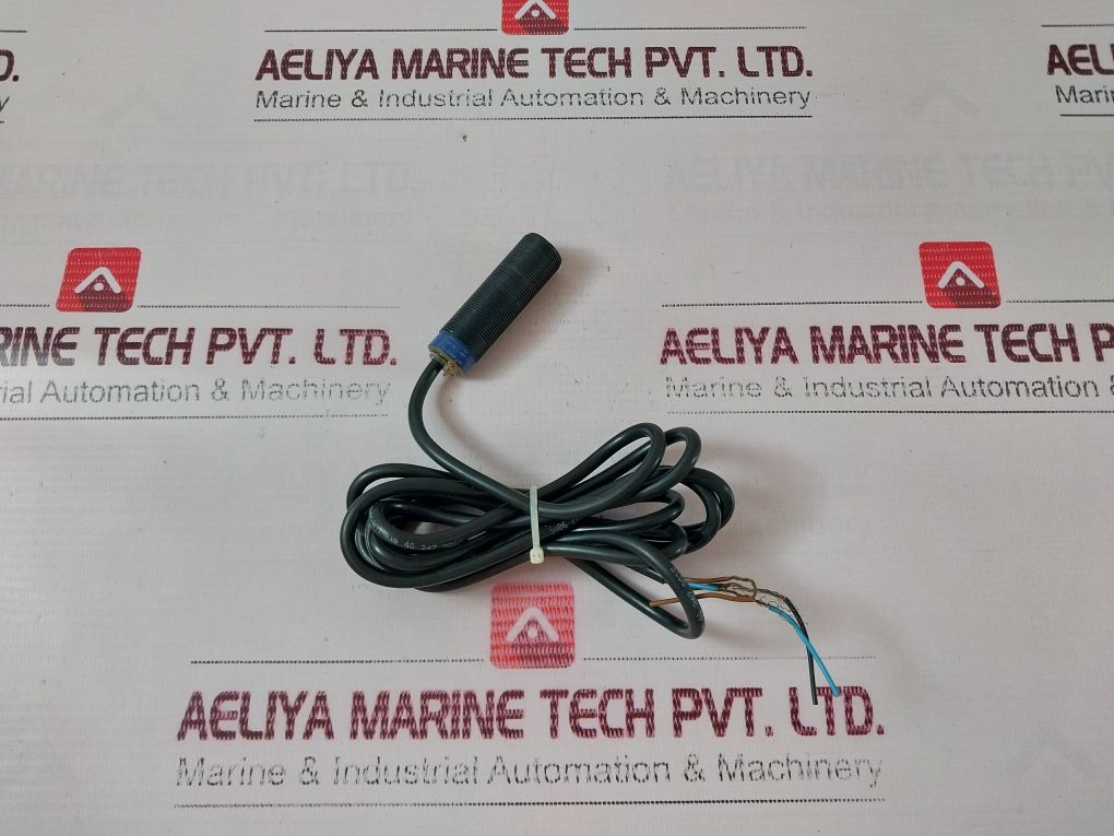 Telemecanique Xs4P18Pa370