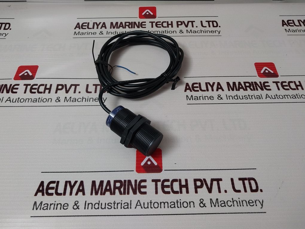 Telemecanique Xs4P30Pa370