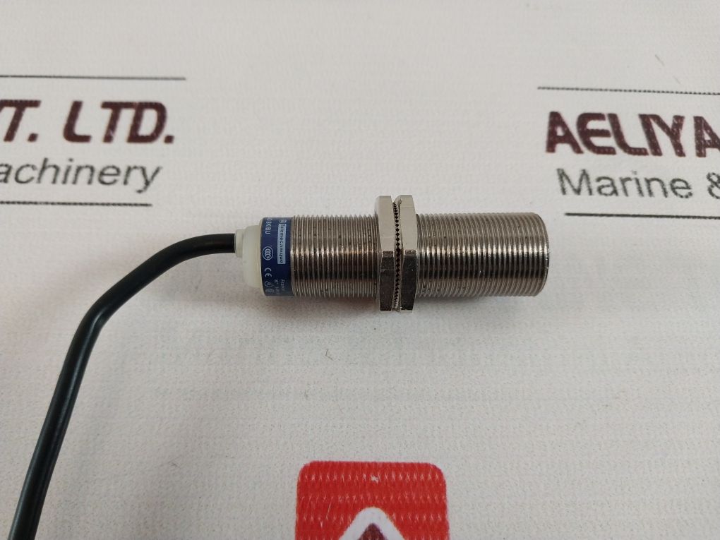 Telemecanique Xs618B1Pal2 Proximity Sensor, Inductive 12..48V 200Ma