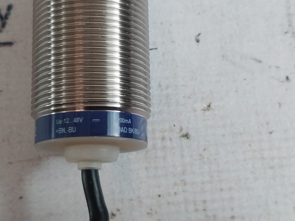Telemecanique Xs630B1Pal2 Inductive Proximity Sensor