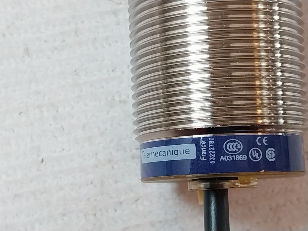 Telemecanique Xs630B1Pal2 Proximity Switch Sensor