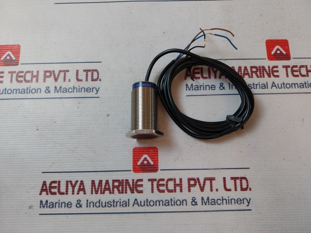 Telemecanique Xs630B1Pal2 Proximity Switch Sensor