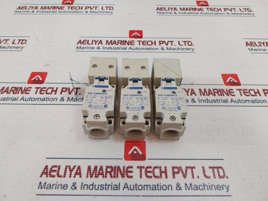Telemecanique Xs7-c40Dp210 Inductive Sensor