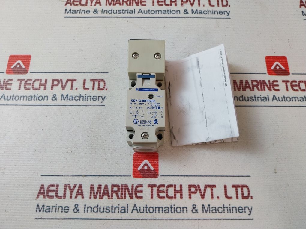 Telemecanique Xs7-c40Fp260 Inductive Proximity Sensor 5-500Ma