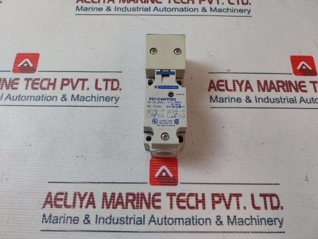 Telemecanique Xs7-c40Fp260 Inductive Proximity Sensor 5-500Ma